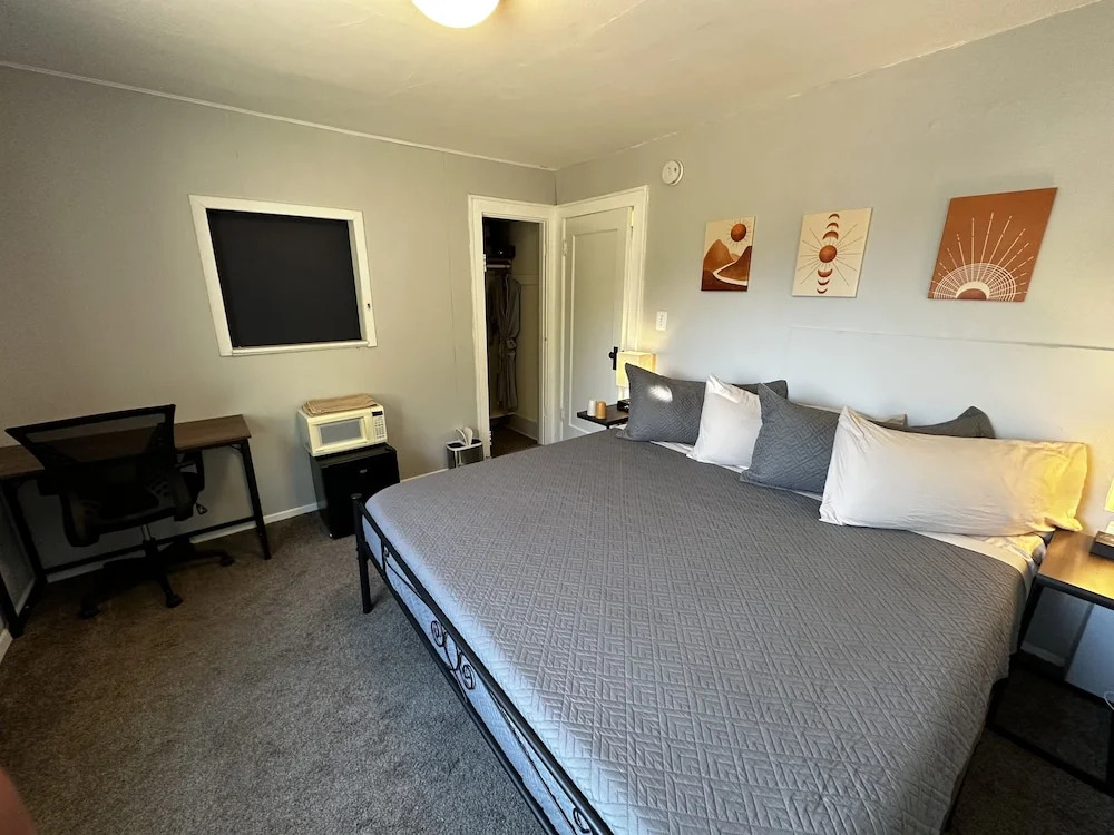 Tacoma Homestay