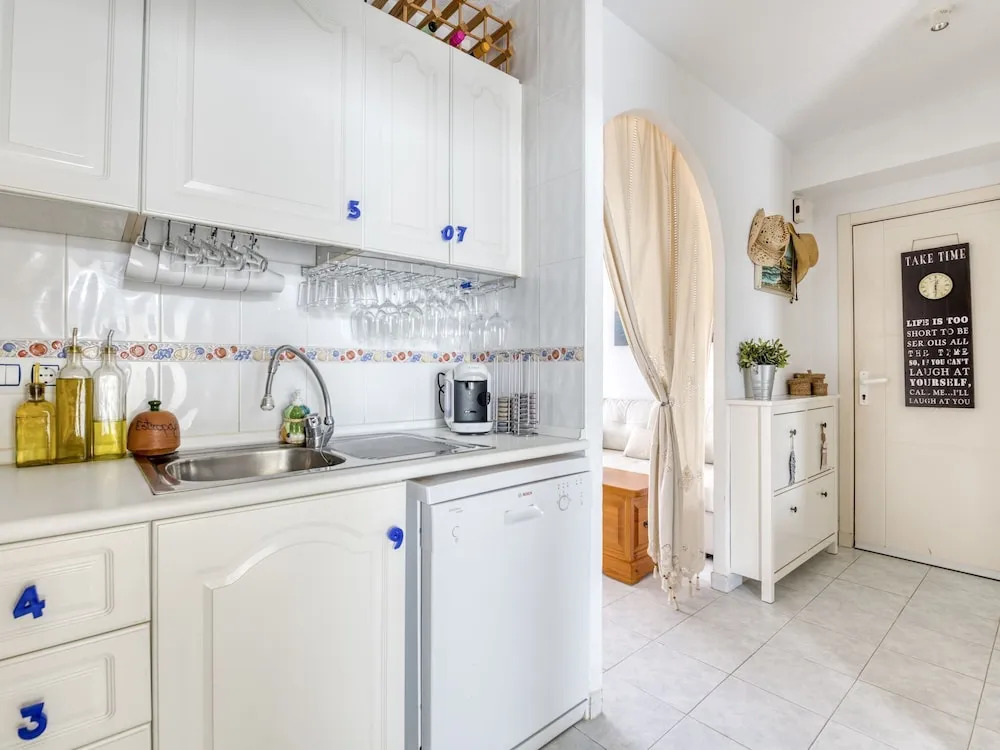 Simplistic Apartment in Alcocéber With Swimming Pool
