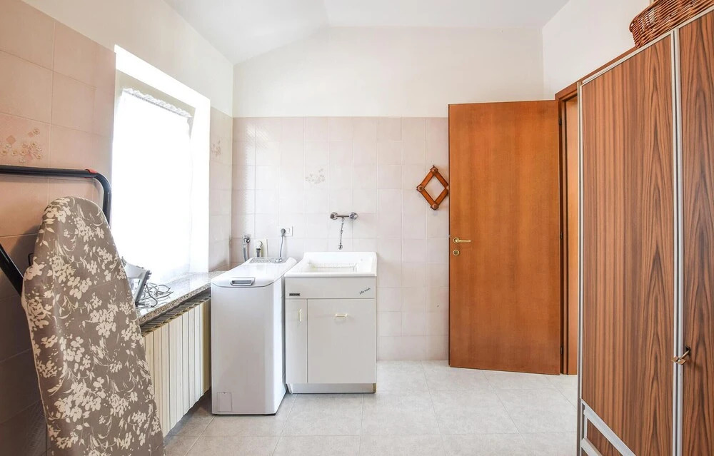 Awesome Apartment in Grado With Wifi and 2 Bedrooms