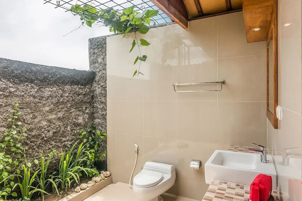 ZEN Rooms Raya Uluwatu 1