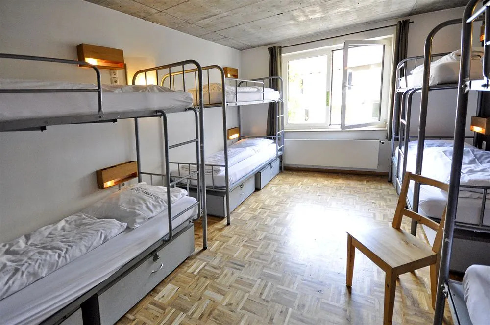 Five Elements Hostel and Capsules Frankfurt
