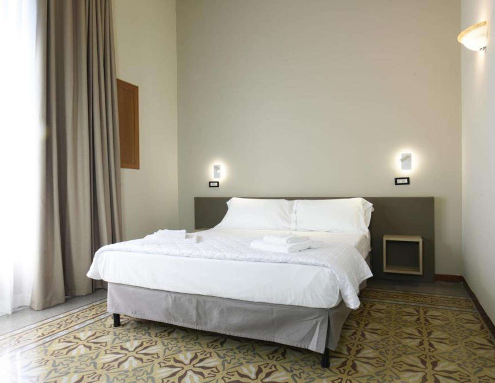 Hotel Roma 62