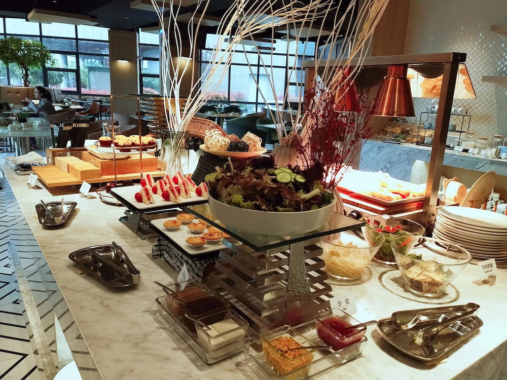 Atour Hotel Shanghai Hongqiao Airport National Exhibition Center