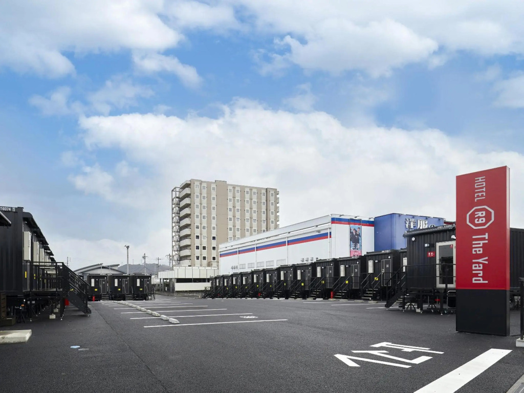 HOTEL R9 The Yard Enabekkan