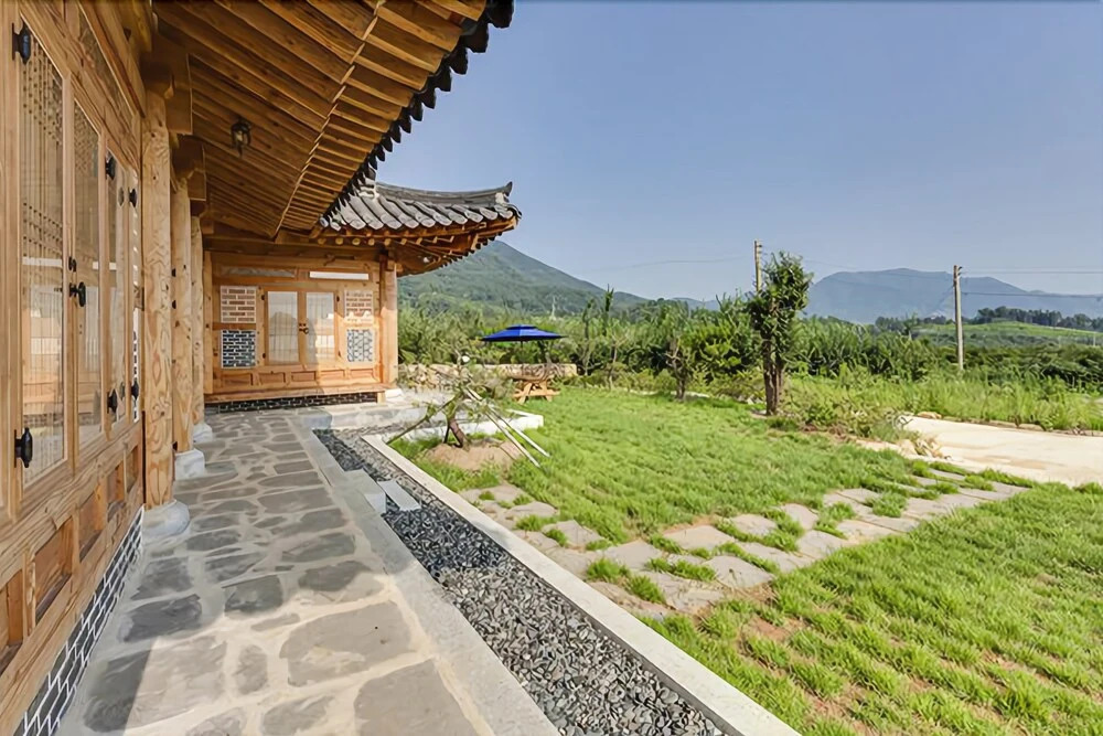 Suncheon Myeongga Hanok Pension