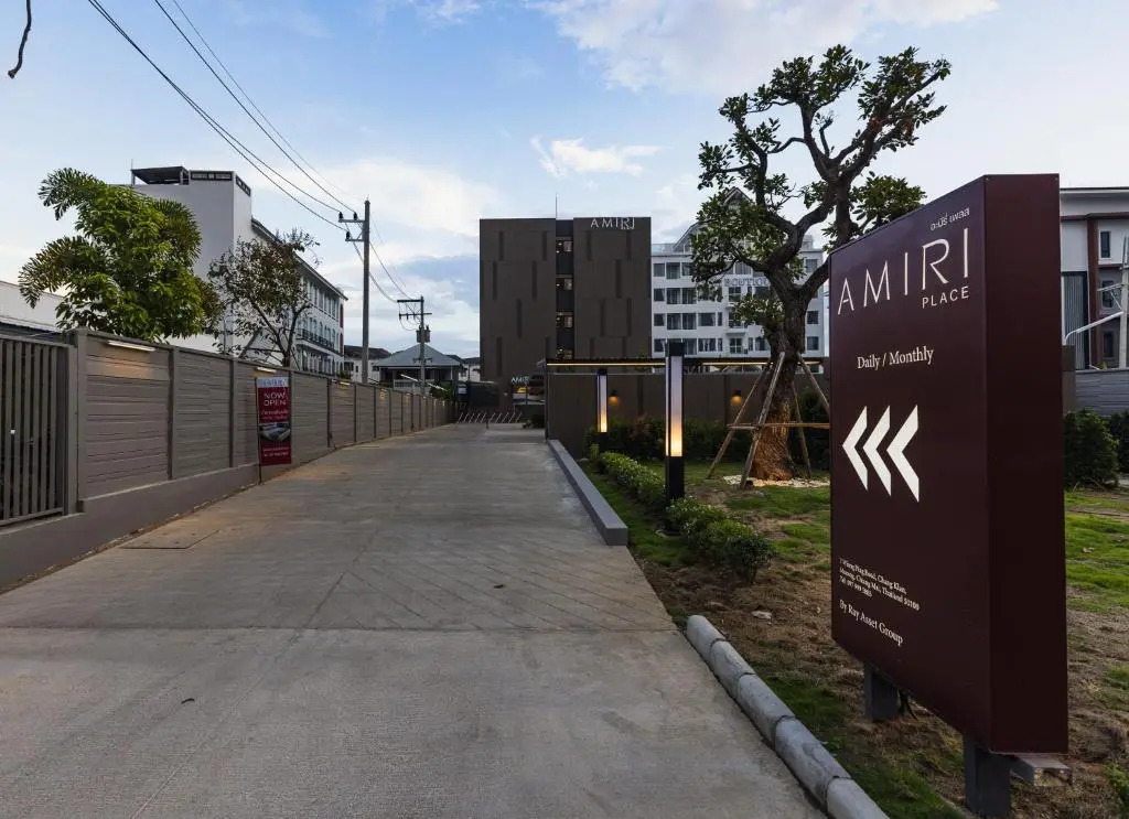 AMIRI PLACE HOTEL