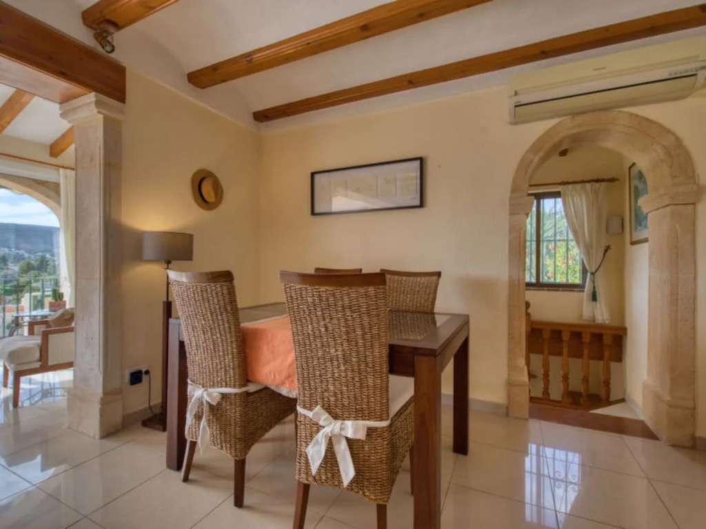 Holiday Home Isabelle by Interhome