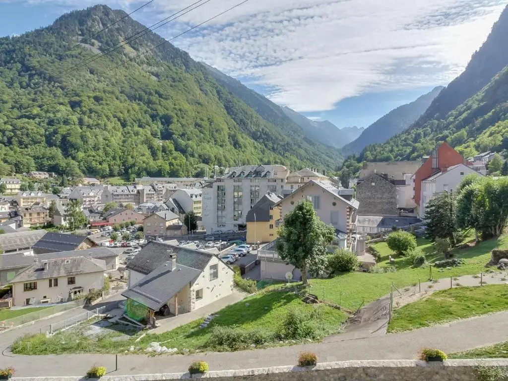 Appartement Cauterets, 1 pièce, 4 personnes - FR-1-401-78