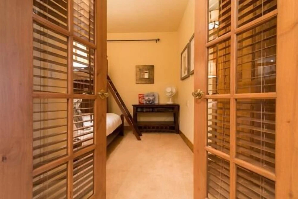 2106 Timberline Lodge, Trappeur's Crossing Apartment 2