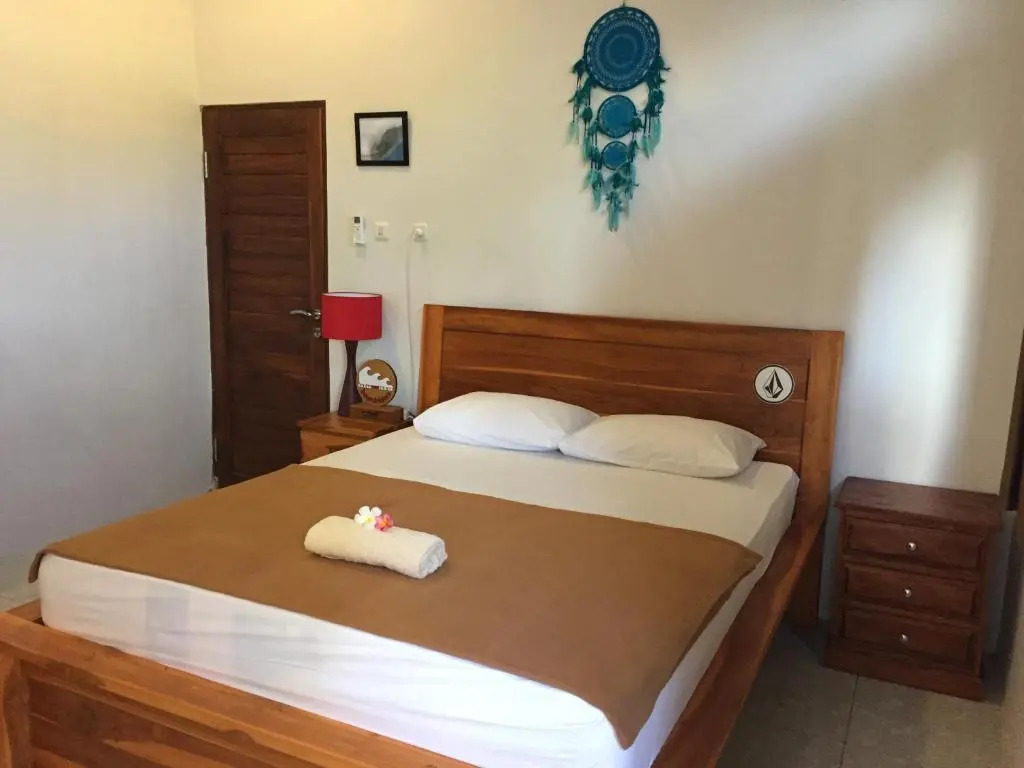 Medewi Secret SurfCamp