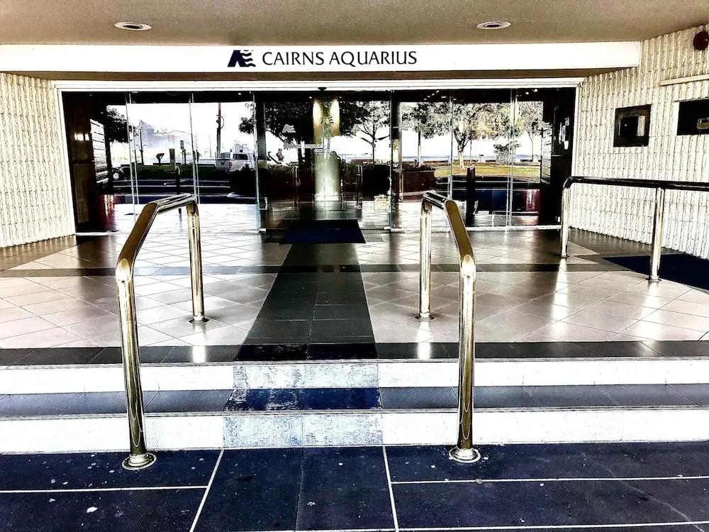 Cairns Apartment Esplanade Ocean Views
