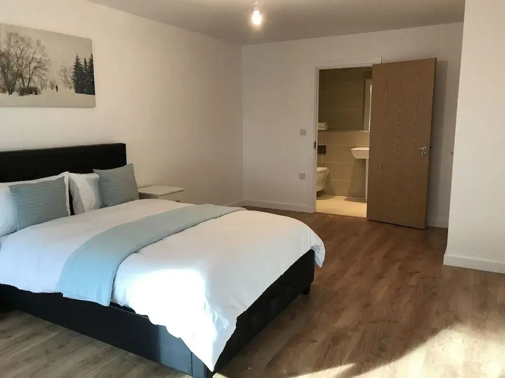 Greens End House