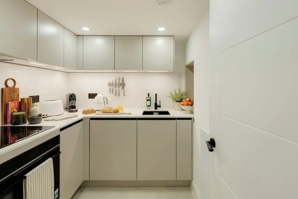 Notting Hill I Your Apartment