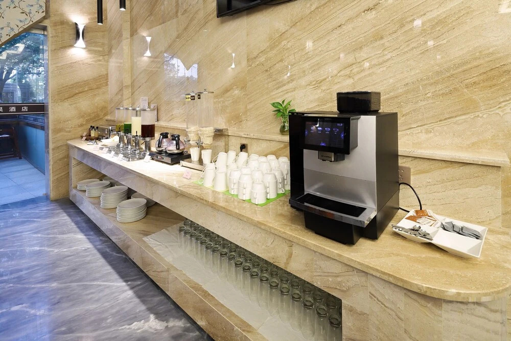 Shanghai Menglong Hotel Management
