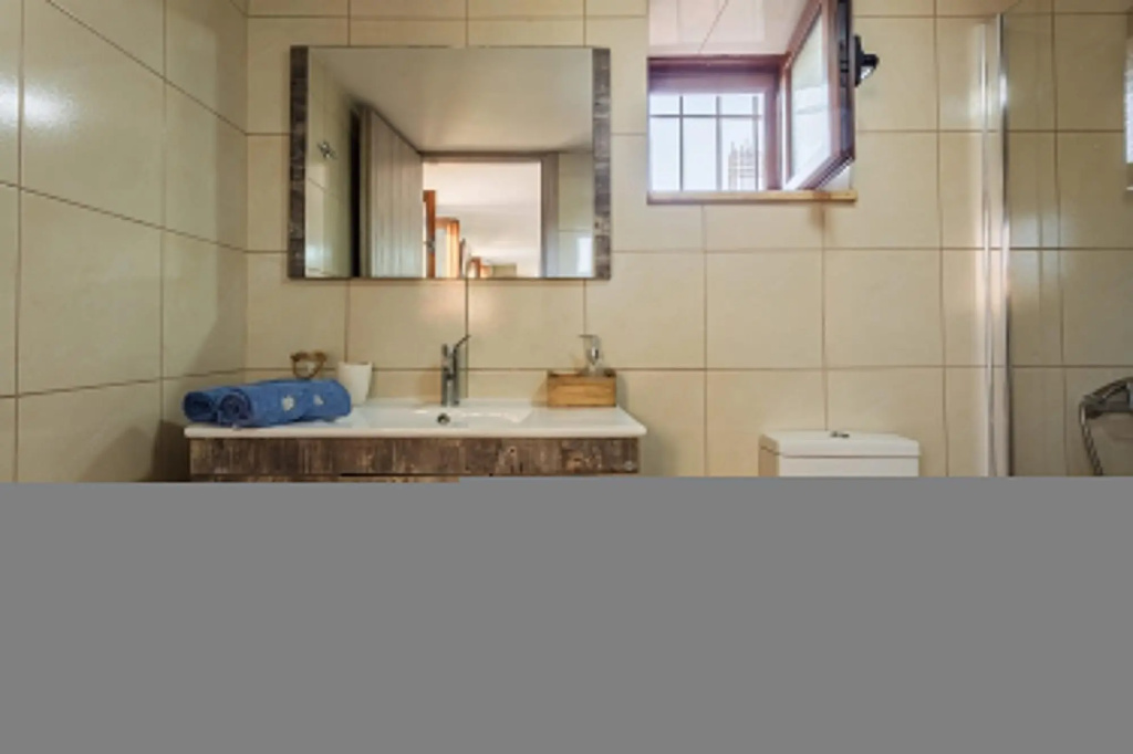 Mani Summer Escape - Spacious Home Fully Equipped