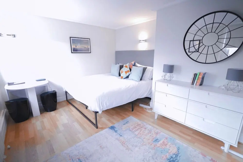 Camden Serviced Apartments by Globe Apartments