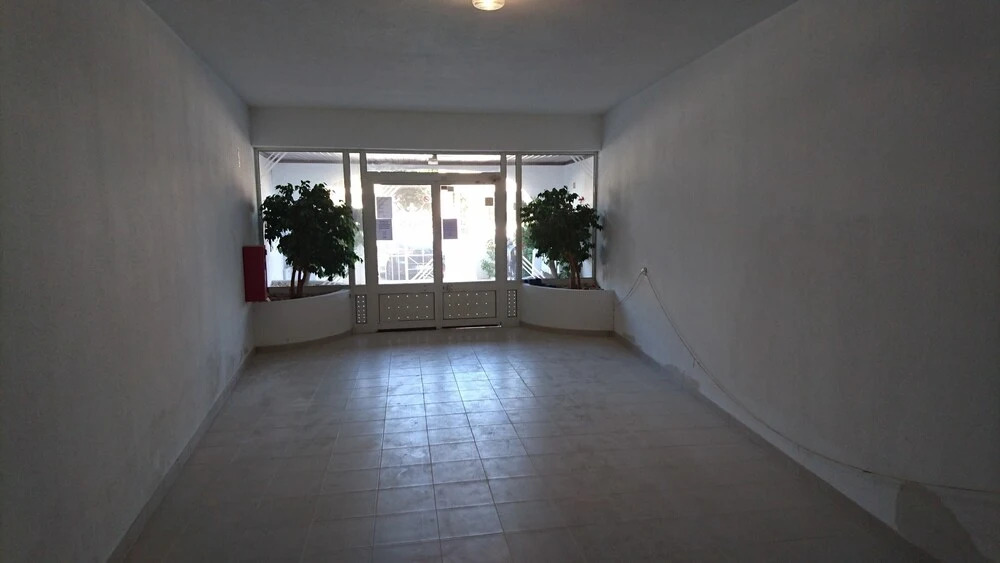 1-bed Apartment in Oura, Near the Aveiros Beach