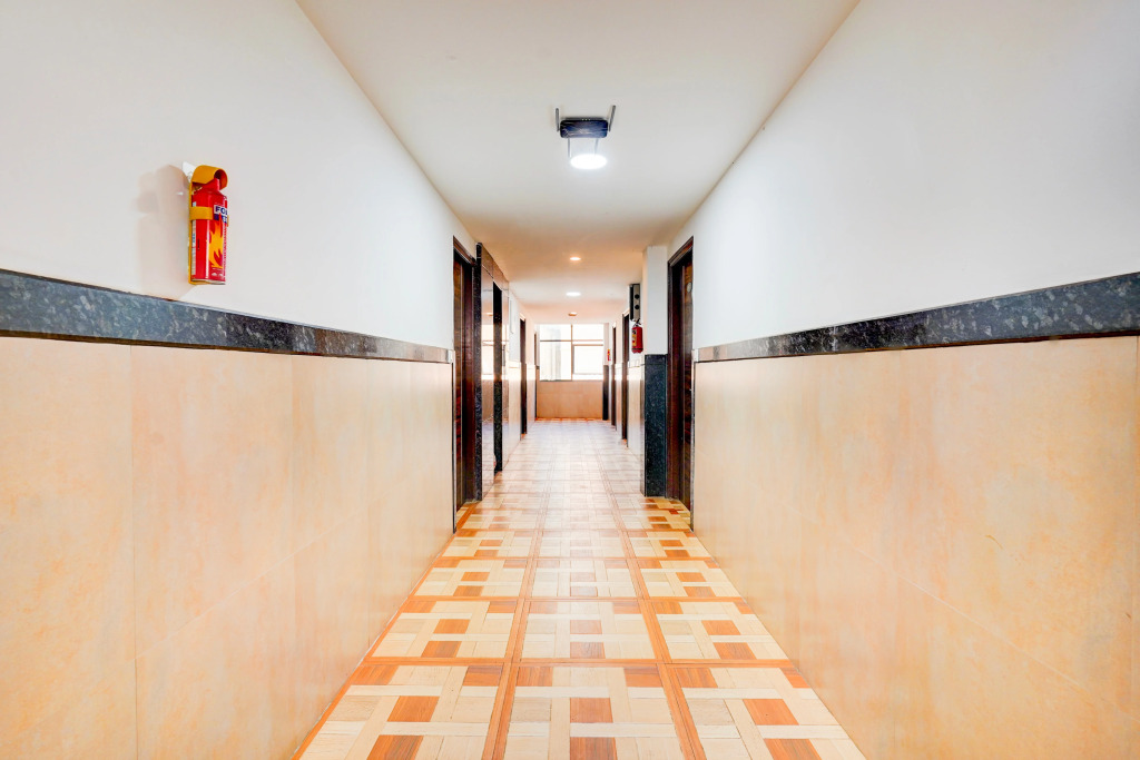 Super Townhouse Whitefield Bangalore