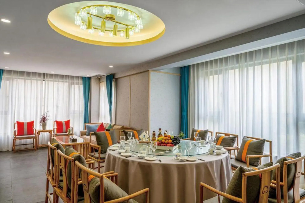 Chengdu Mulan Hotel (Zhongba Subway Station Qingyang Industry Headquarters Base)