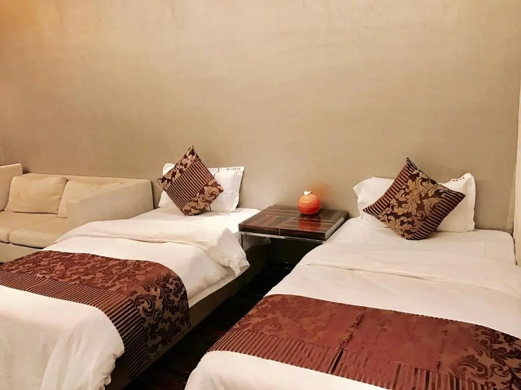 Checkinn International Apartment (GuangZhou PaZhou Poly World Trade Branch)