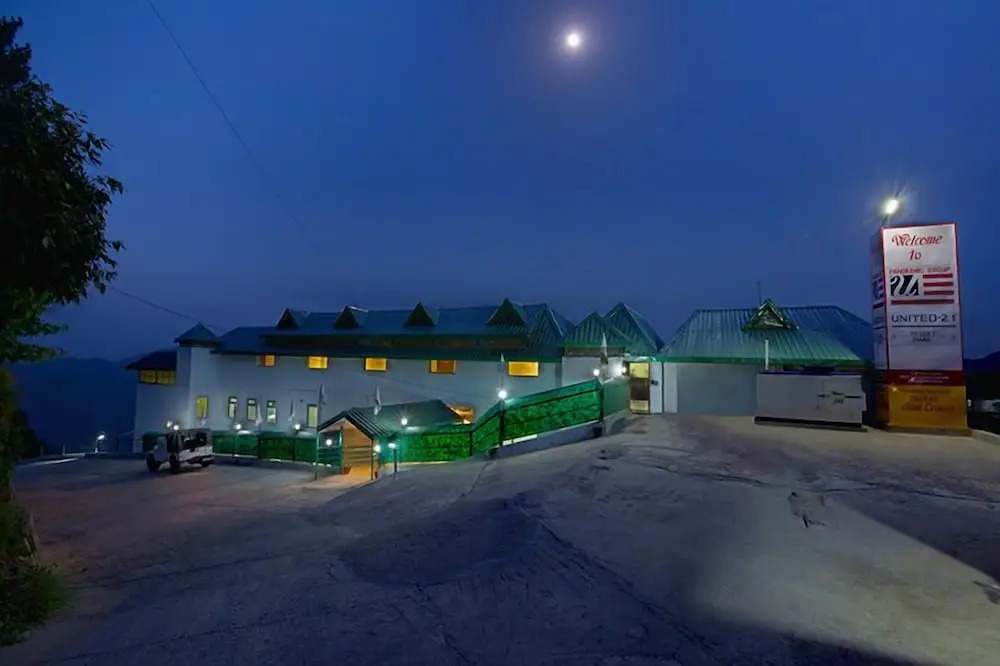 United 21 Resort