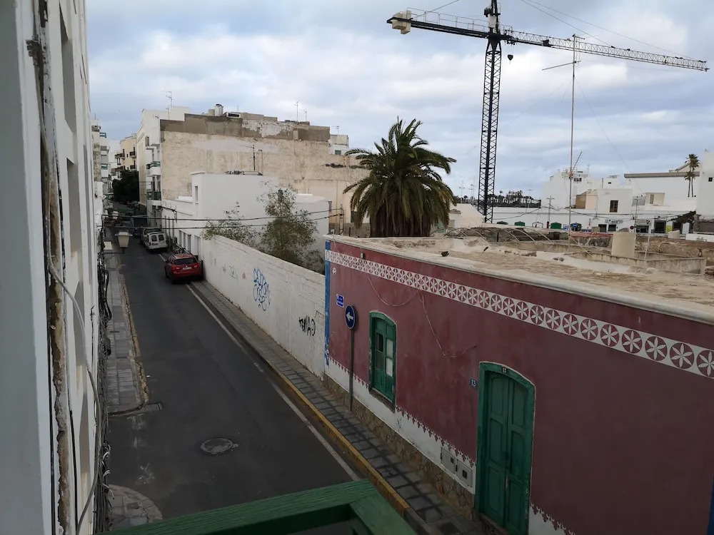 Suites Charco de San Gines