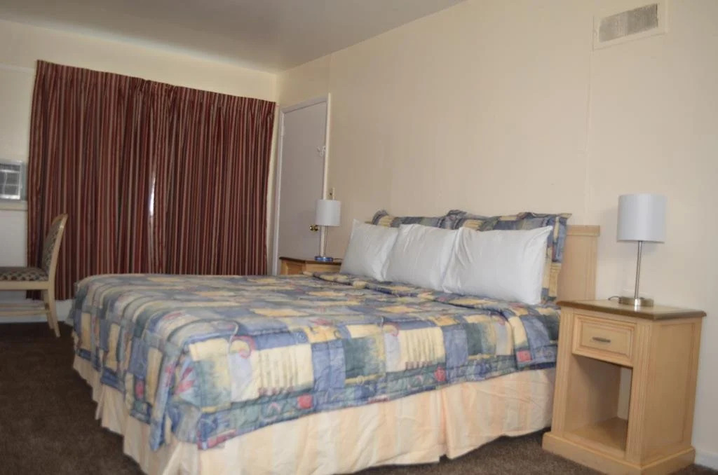 Budget Inn