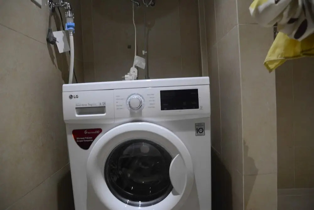 Luxurious And Pleasant 2br Branz Bsd City Apartment