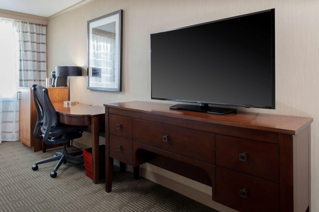 DoubleTree by Hilton Hotel Burlington Vermont