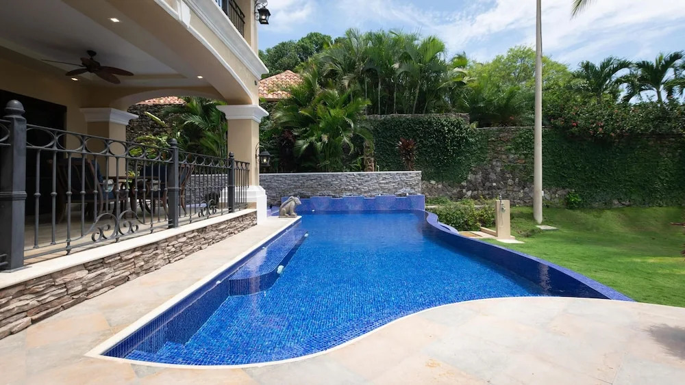 Stunning Luxury Mansion in Playa Flamingo with Six Bedrooms and Beachfront Access