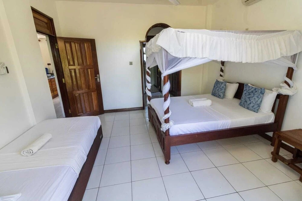 Lux Suites Vee Lido Apartments