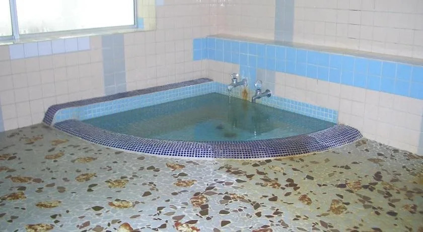 Semi Onsen Kishirou