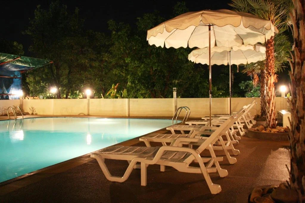 27 Resort