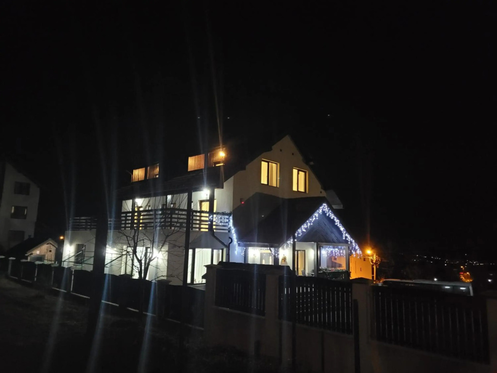 Casa Aryana, adults only