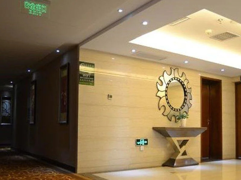 CYTS Shanshui Fashion Hotel (Chibi Xinjiekou Commercial Street)