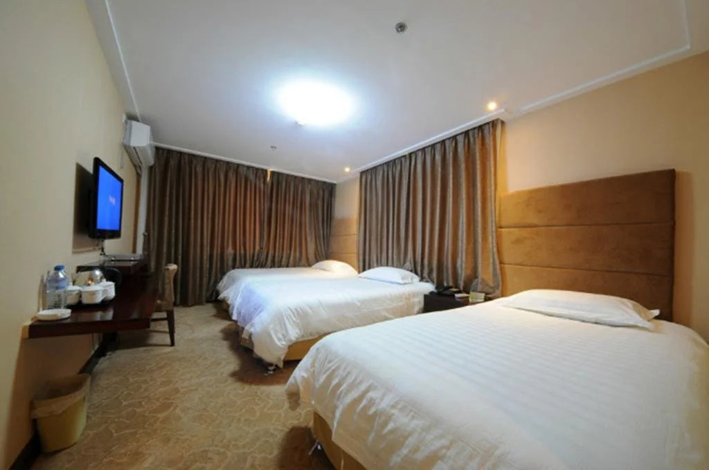 Changbai Mountain Dazhonglai Hotel