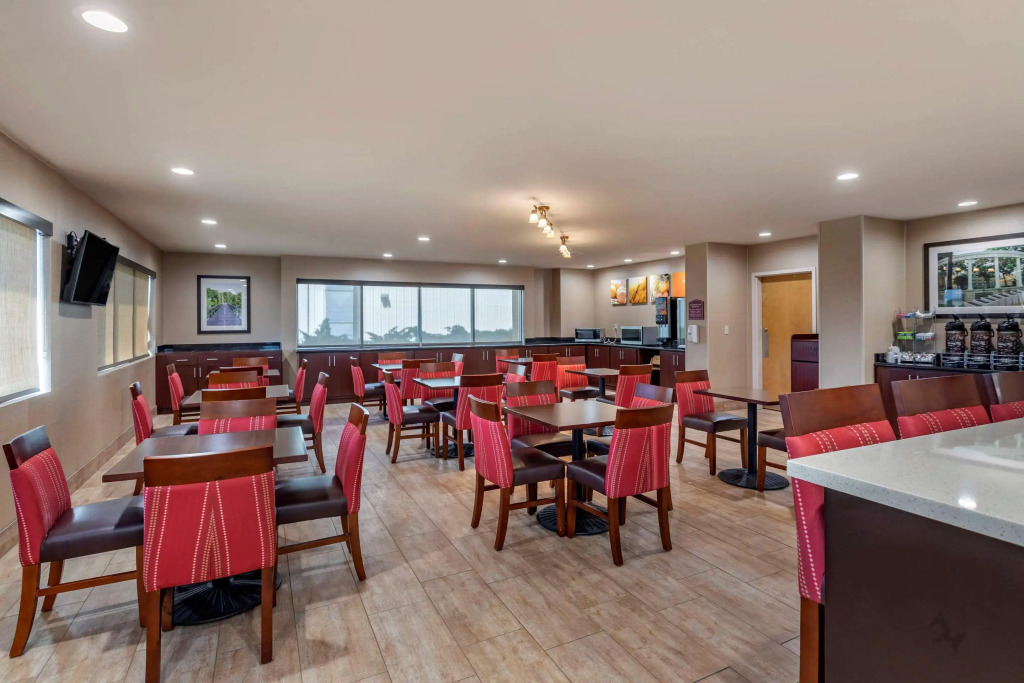 Comfort Suites Florence Shoals Area