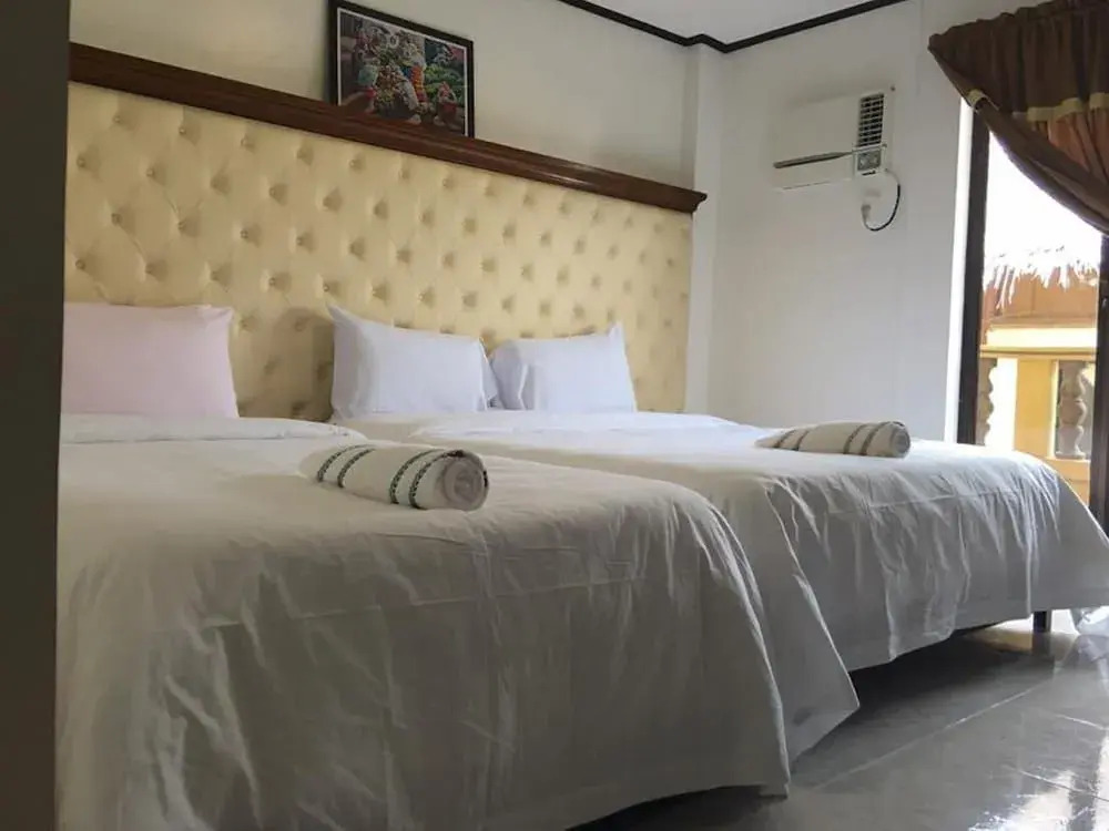 AV Seven Resort