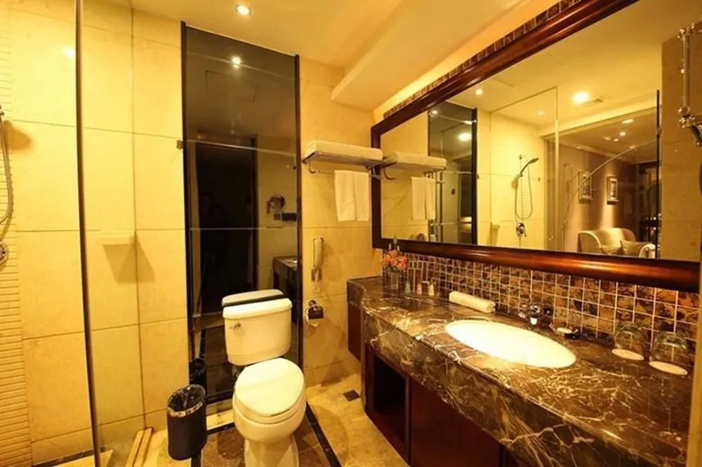 Chengdu Cannes Holiday Inn Hotel