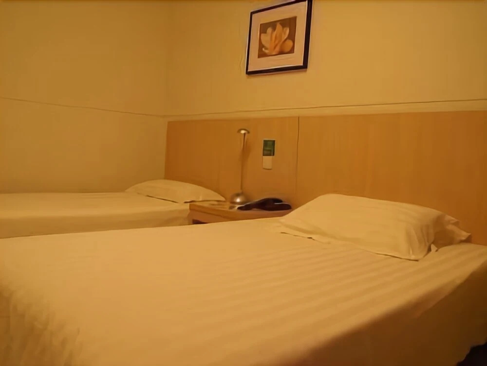 JJ Inn Chuansha East Huaxia Road