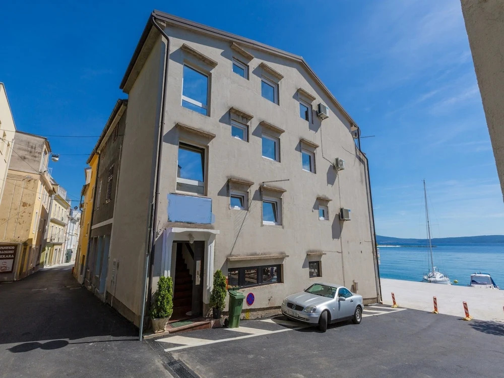 Marino Apartments