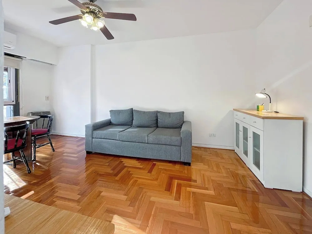 Spacious and Cozy Apartment in the Heart of Palermo