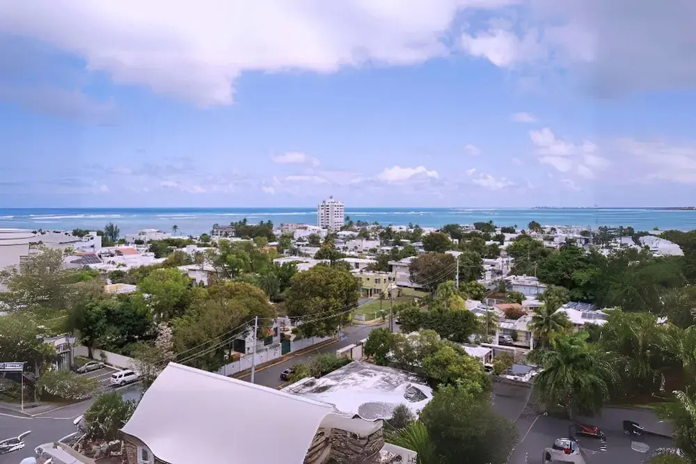 Otium Stay Steps From the Beach City Views Pet Friendly