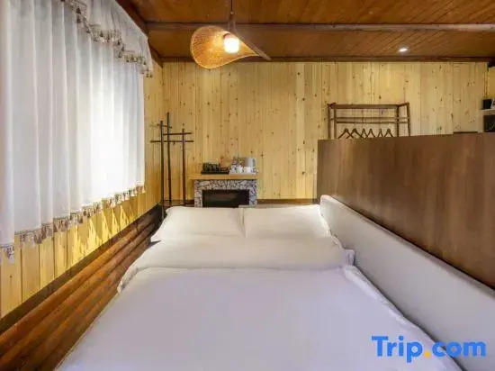 Hemu Wuyin Mountain House Homestay