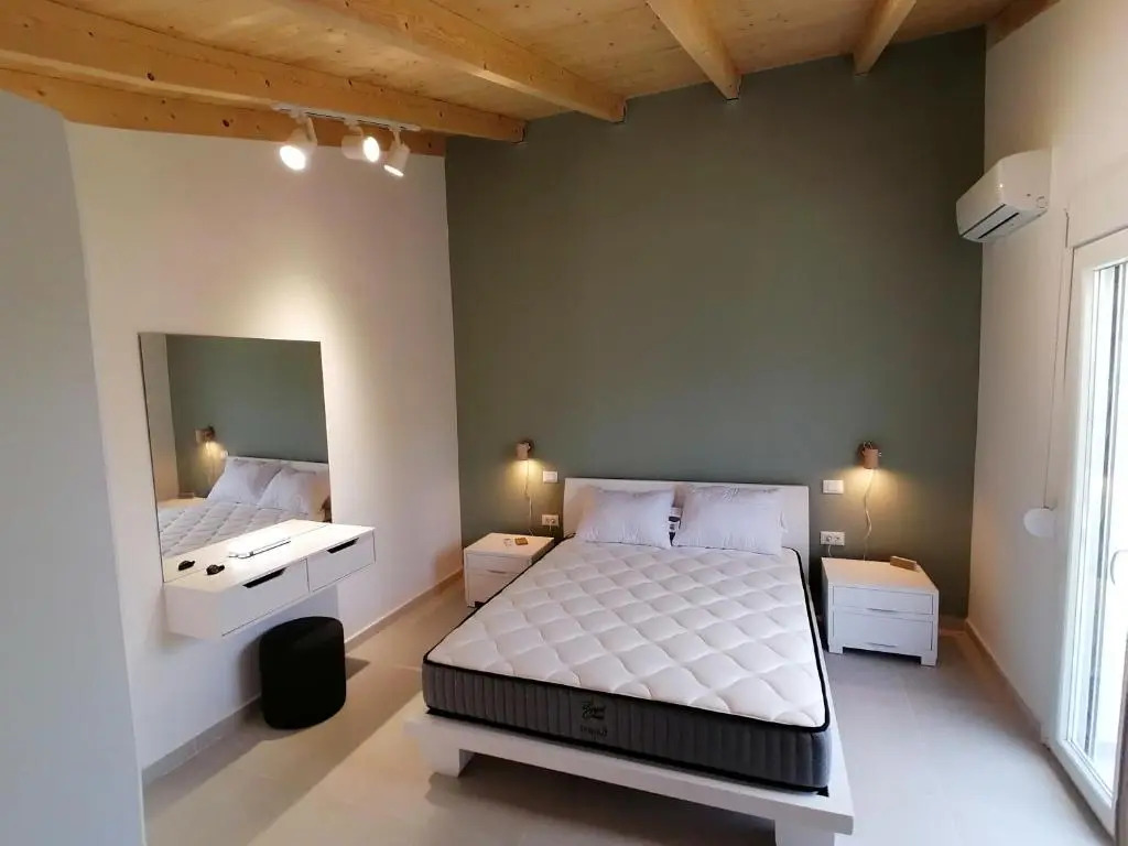 Alexander studio