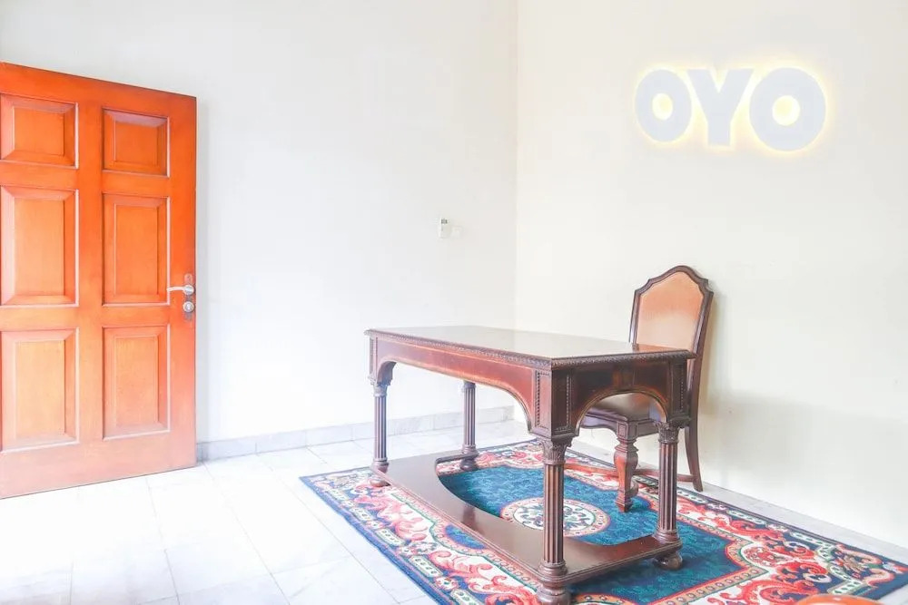 OYO 2196 Ss Homes