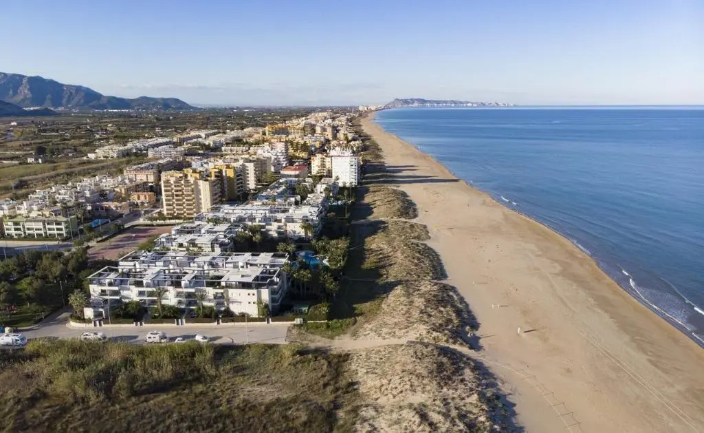 Los Juncos Solo Familias Serviplaya
