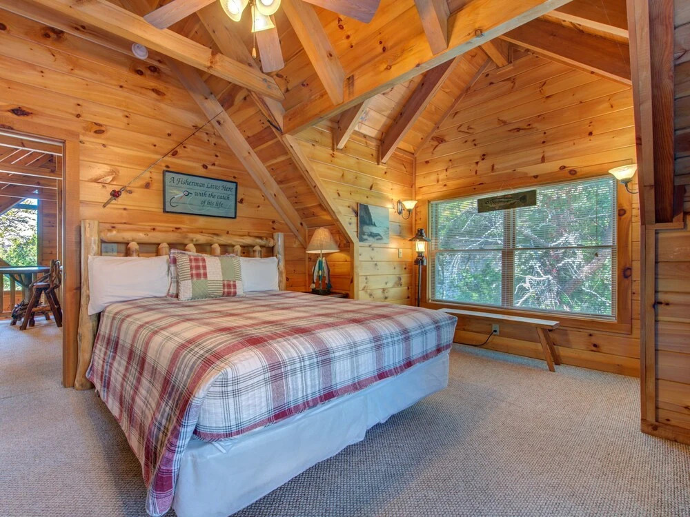 Arrowhead Lodge by Vtrips