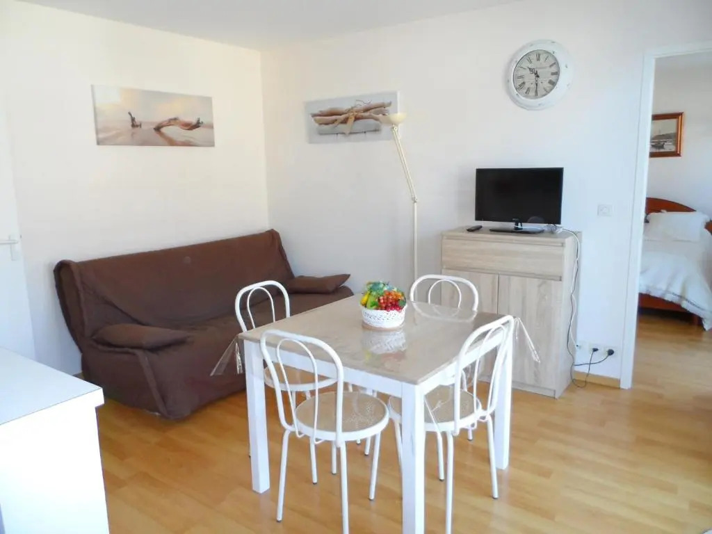 Appartement Cabourg, 2 pièces, 4 personnes - FR-1-487-170
