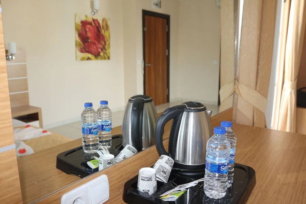 Green House City Hotel